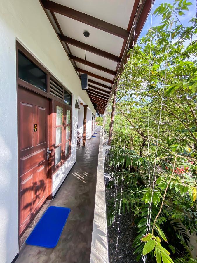 Westeros House & Hub Unawatuna Bagian luar foto