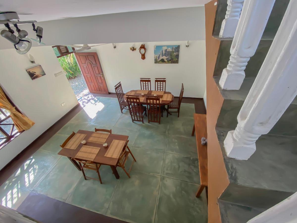 Westeros House & Hub Unawatuna Bagian luar foto