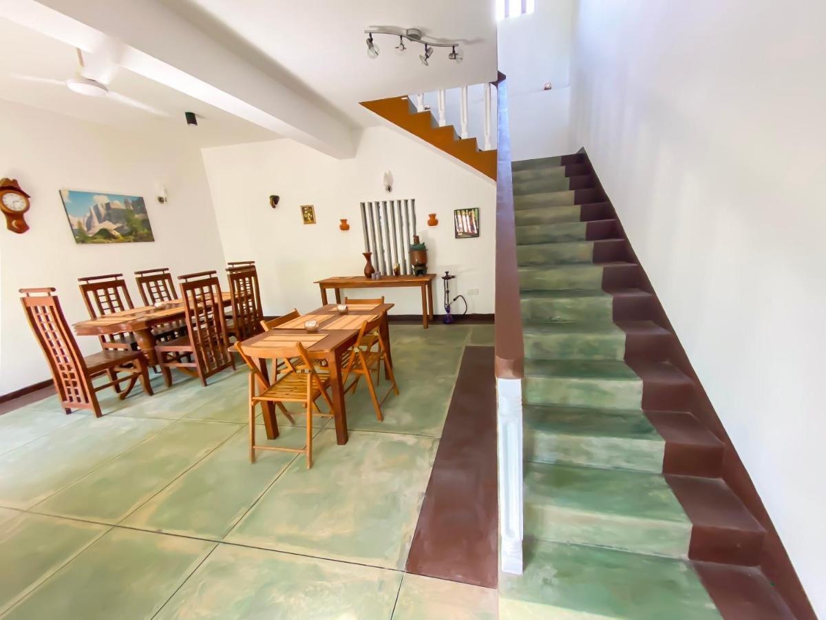 Westeros House & Hub Unawatuna Bagian luar foto